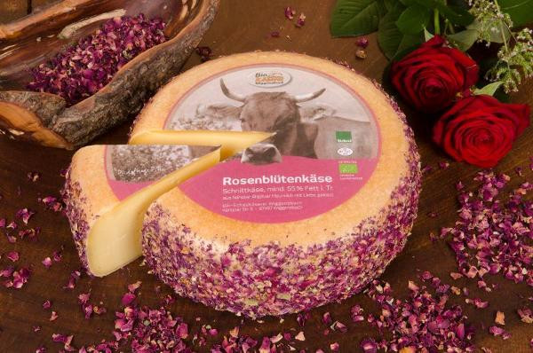 Produktfoto zu Allgäuer Rosenblütenkäse